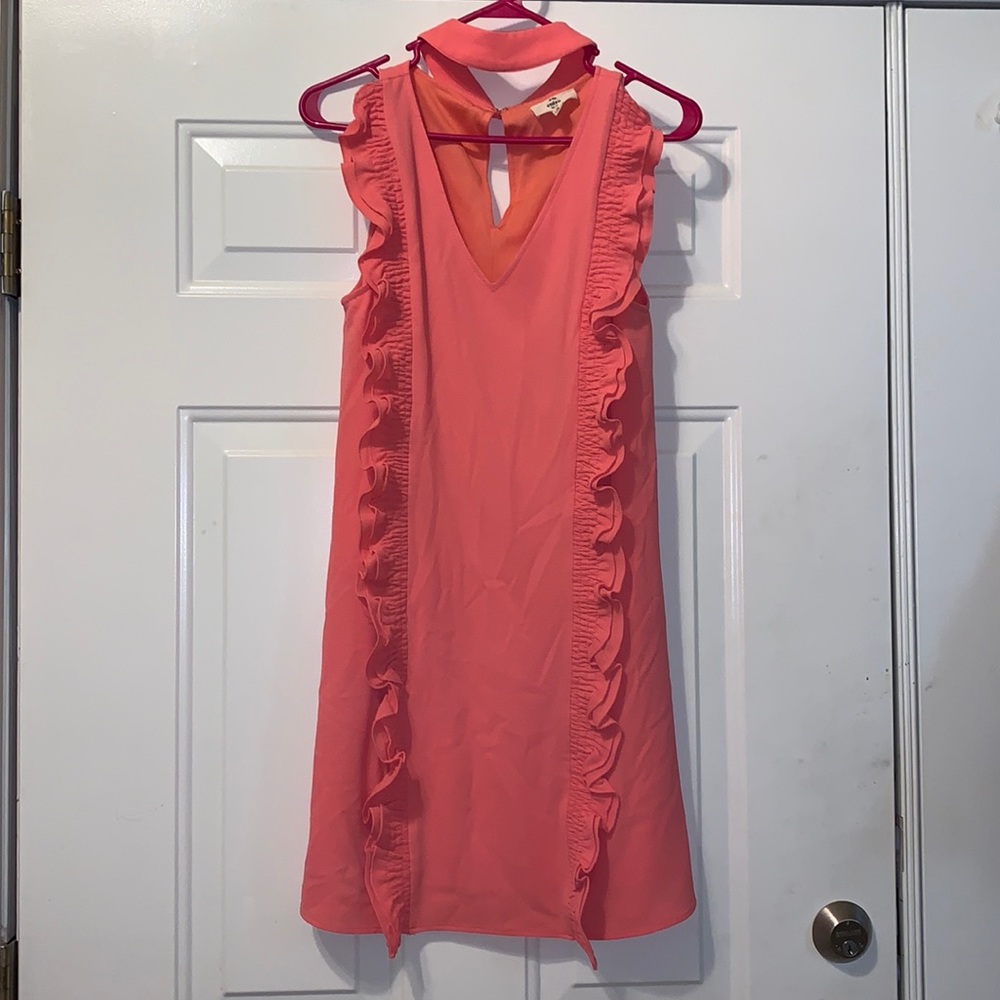 Women’s dress